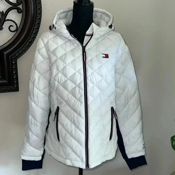 Tommy Hilfiger Women's Hooded Zip Front Short Packable Jacket Size XL - Picture 10 of 15
